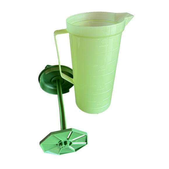 Vintage Green Plastic Sweet Tea/Lemonade Pitcher-2Qt Federal Housewares - Picture 2 of 5